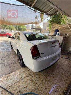كرايسلر 300